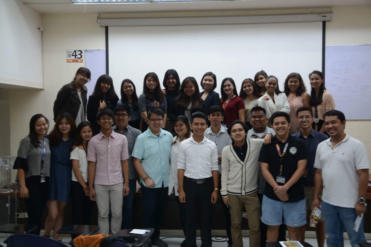 PSSE_MUSC's tweet photo. PSSE-MUSC's Oathtaking💚💚💚
Congratulations to our new set of officers, So help us God!☝

#PSSEOathtaking
#OneTeamPSSE https://t.co/2uHH5biWOd