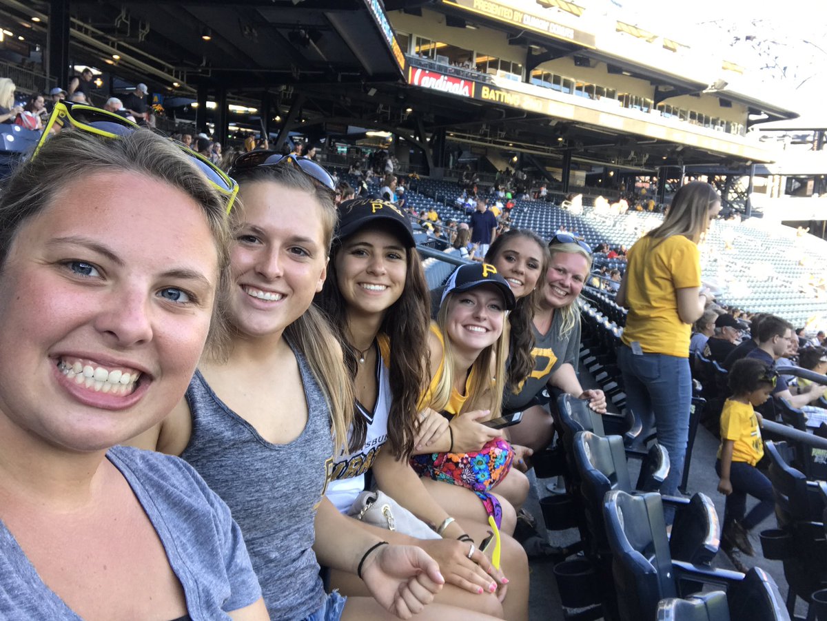 mdgoldinger's tweet image. #LetsGoBucs @Pirates