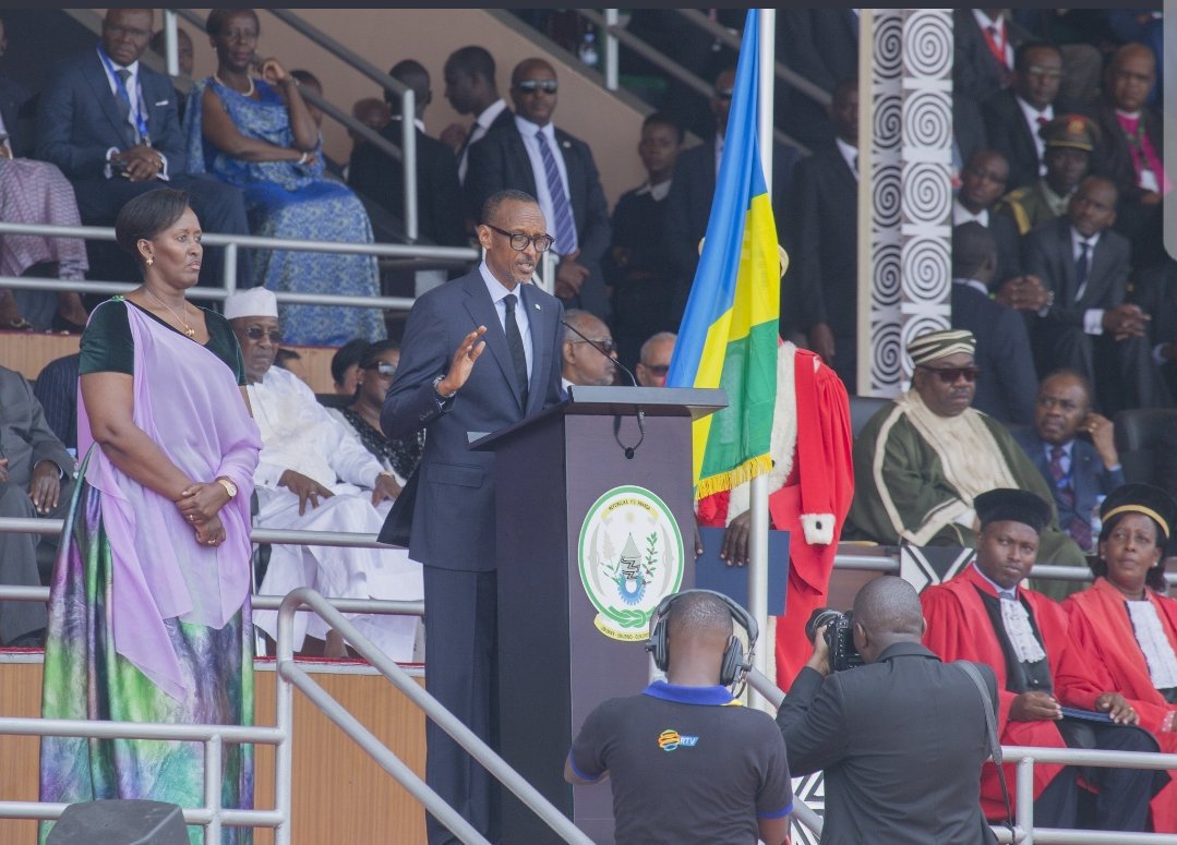 #Rwanda President #Kagame taking oath of office at his  #Inauguration2017 earlier today. " Imvugo niyo ngiro", i.e. he is a man of his word.