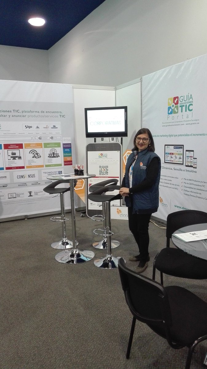 Guia_TIC's tweet photo. Seguimos en #EXPOMiPymeDIGITAL 2017
Visitanos, estamos en Corferias, pabellón 4 stand 14.
Descarga nuestra app y reclama un obsequio. https://t.co/Rinbgiu2ys