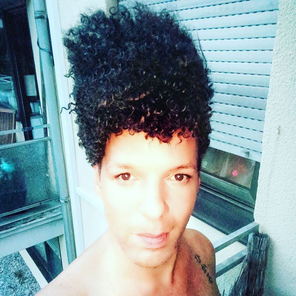rayallentaylor's tweet photo. #hair #fro #afro #dragqueen #munich #princessray #hanssachsstrasse #gay #party https://t.co/VTWbEGPonT