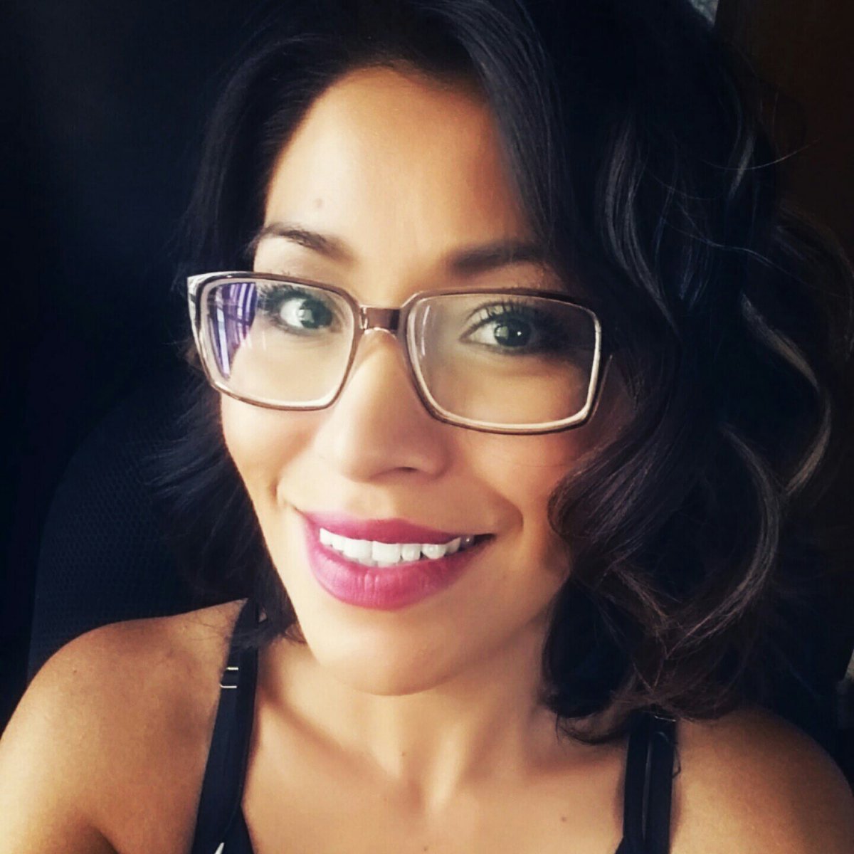 AidaBalvagui's tweet photo. #NewProfilePic https://t.co/rzN0XK8eMh