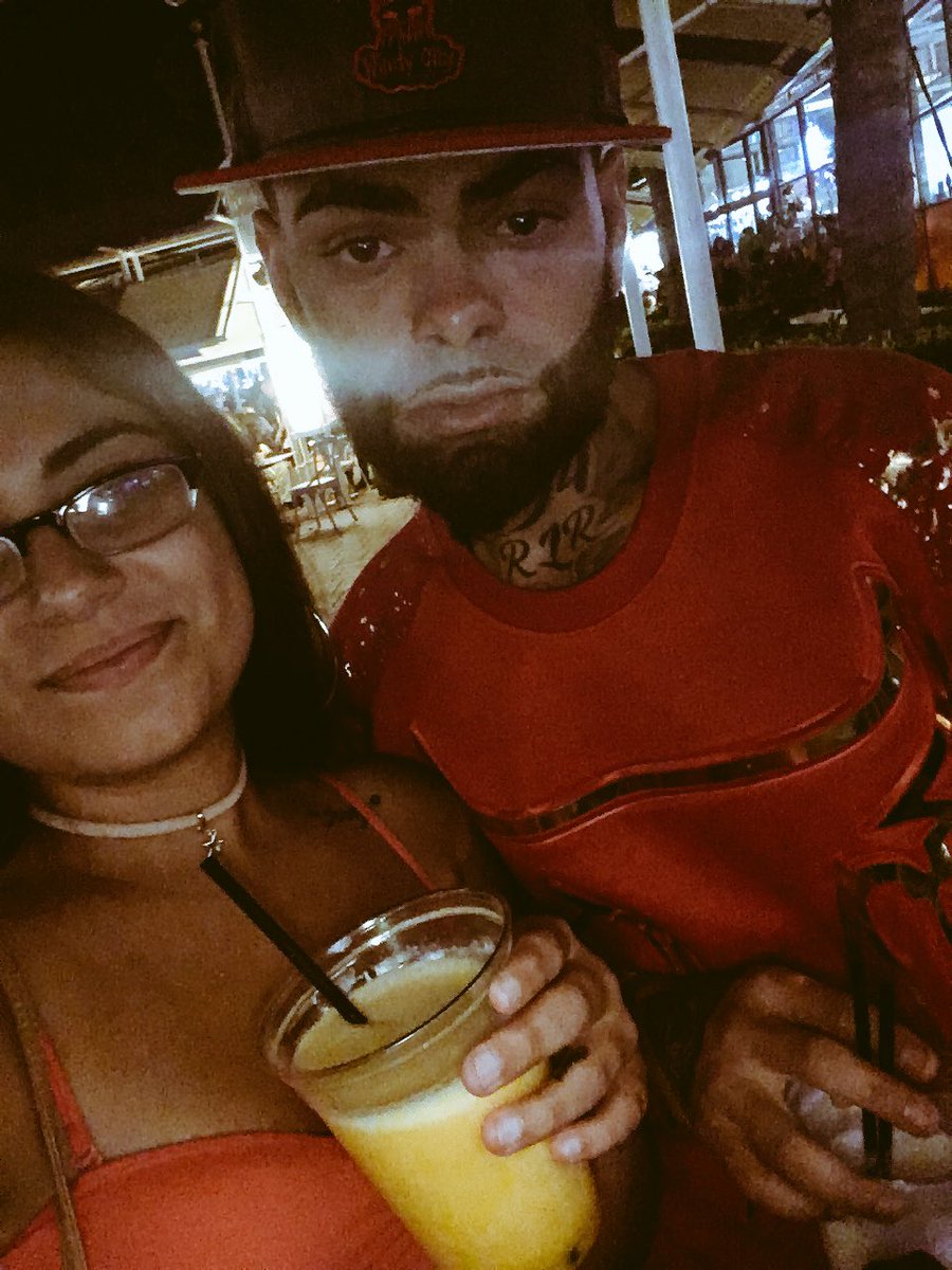 Melii0926's tweet photo. #RelationshipGoals ❤️💯 https://t.co/ivcC5QSQN1