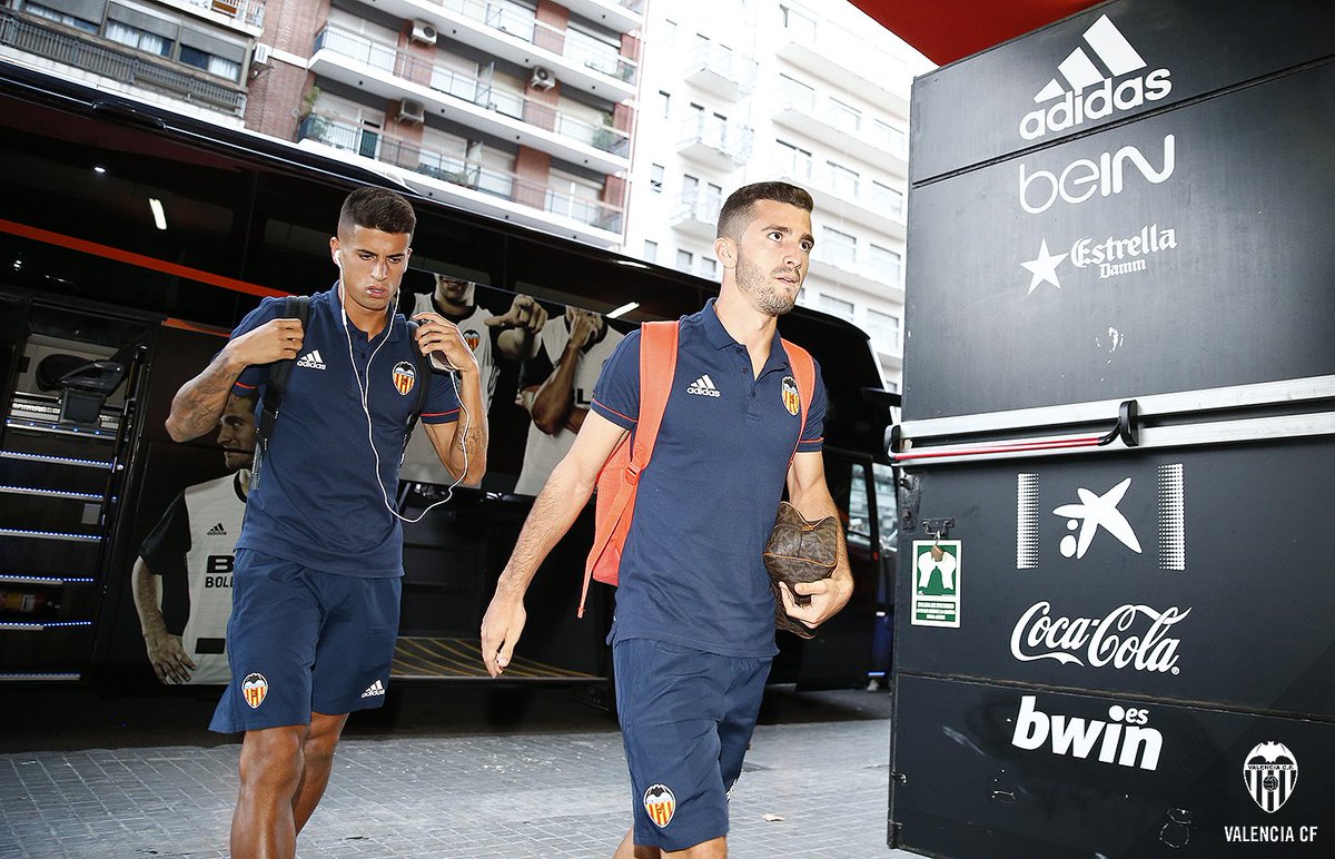 valenciacf's tweet image. 📷¡Ya estamos en Mestalla! Vive el #ValenciaLasPalmas 👇

📱@valenciacf 
📺@beINSPORTSes 
📻#VCFradio

#SomVCF #VCFdespegamos