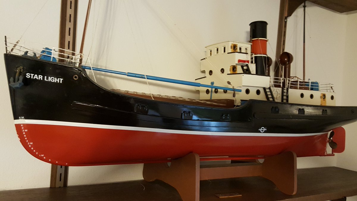 NextStepEsales's tweet image. This was an amazing piece #MiniatureBoats. #EstateSales