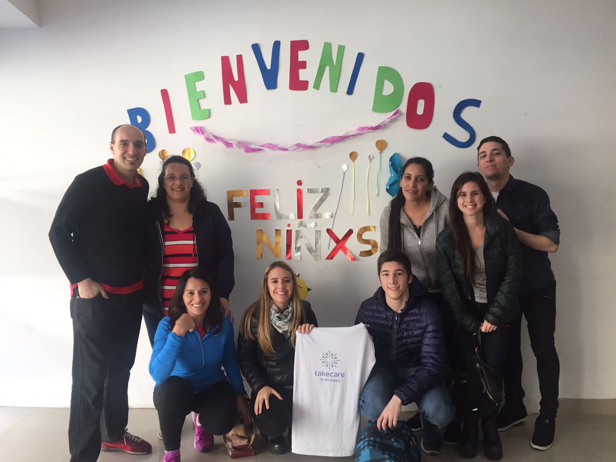 ShLibertador's tweet photo. Festejando el día del niño junto a la Asociación Civil @pequenospasos!!! #TakeCare #GoCALA #volunteering @ShLibertador @MarriottIntl https://t.co/2O4RCFWHs6