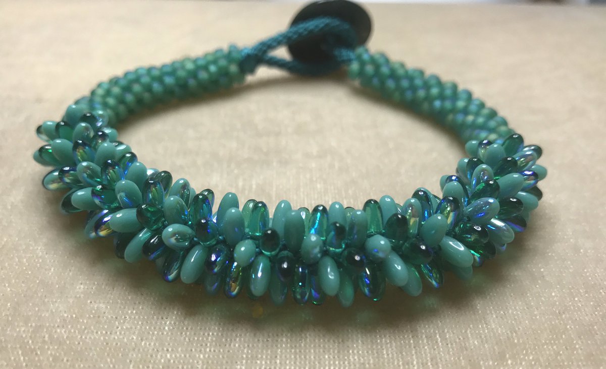 Seed and rizo bead kumihimo bracelet, colours of the sea 🌊 🐝 #Handmade #beads #kumihimo #Jewellery