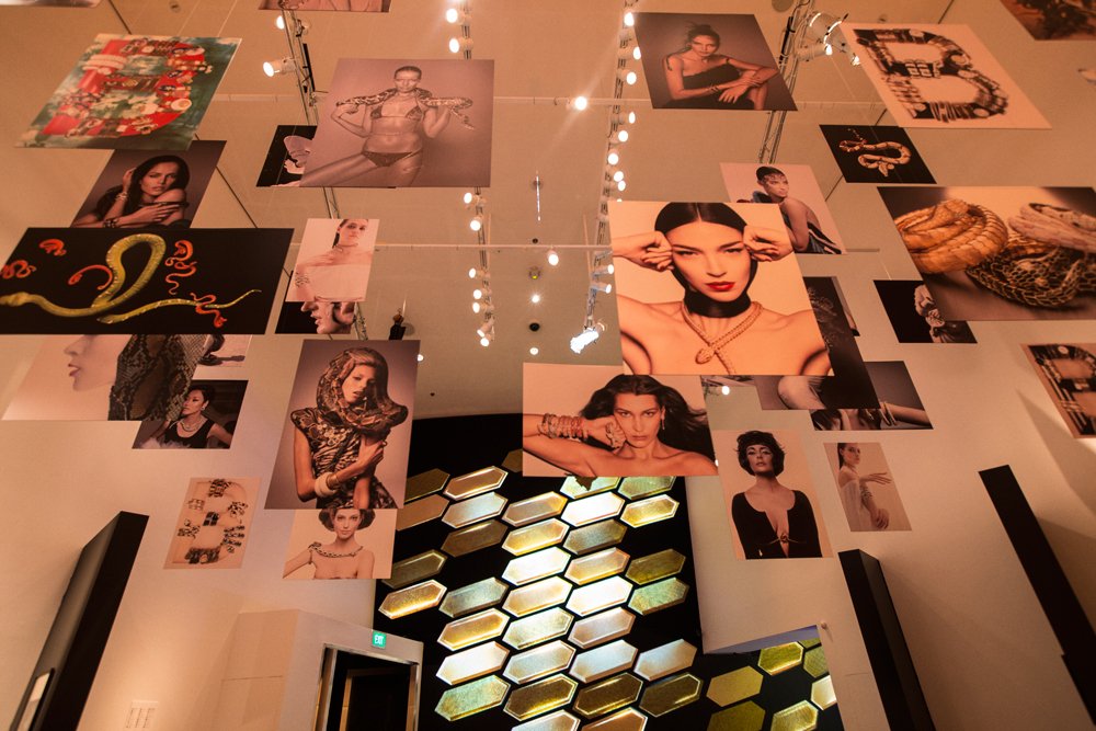 RefRelojera's tweet image. La #serpiente es una fuente de inspiración inagotable para @Bulgariofficial. Aquí la exhibición #SerpentiForm bit.ly/2vLc5jS