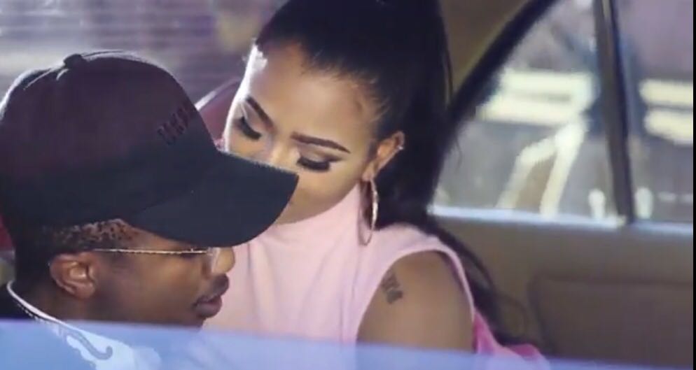 Fiireee__'s tweet image. You know Emtee doesn't disappoint 💎
Check out his new video #CornerStoreVideo 

youtu.be/AjT6OKdMiVo