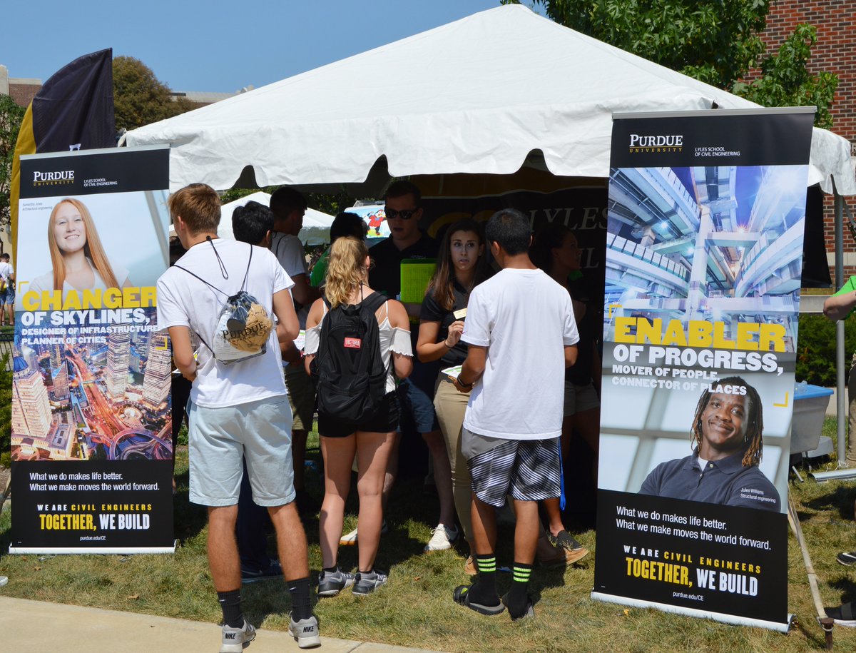 PurdueCCE's tweet photo. We've met with quite a few prospective civil engineering students today at Boiler Gold Rush. We hope to see you all in class soon! #BGR17 https://t.co/Uuf3hpRvb9
