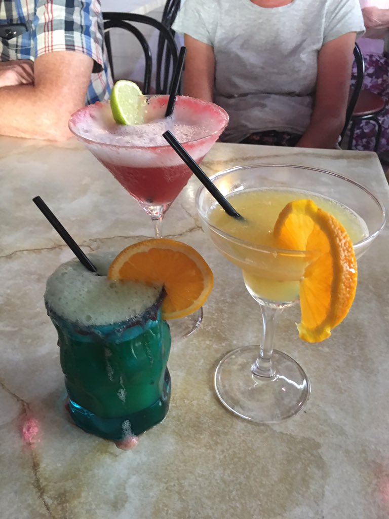 LozFox1's tweet photo. Cheers @BarOasisFrance I was late to the #happyhour but I'll update u all later on that! https://t.co/GCLwPHxWnj