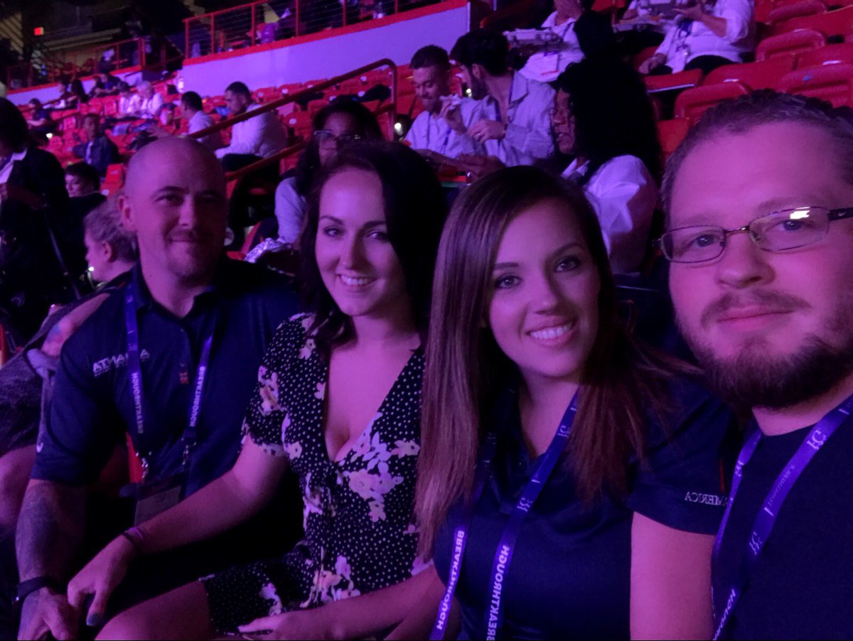 mrsshack19d's tweet photo. First convention and not the last.... Axianta CEO in the making! Watch out for us cause we're going to dominate! Team IDAHO #WFGBreakthough https://t.co/LVKAOWwUWH