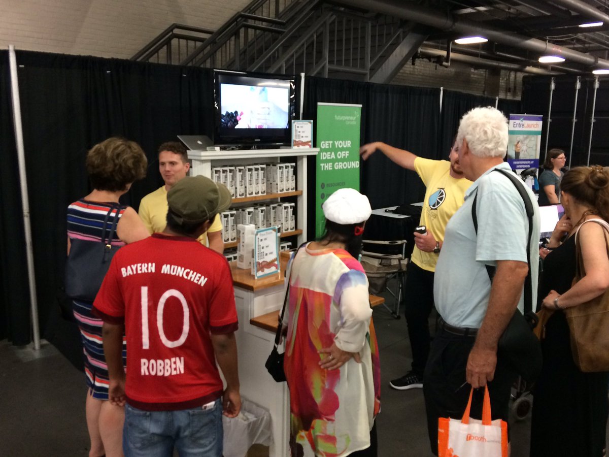 Great crowd at the <a href="/PressaBottle/">Pressa Bottle</a> booth! Have you sampled their innovative press bottle yet? <a href="/FuturpreneurON/">Futurpreneur ON</a> <a href="/CNEInnovation/">CNE Innovation</a> #CNEInnovation
