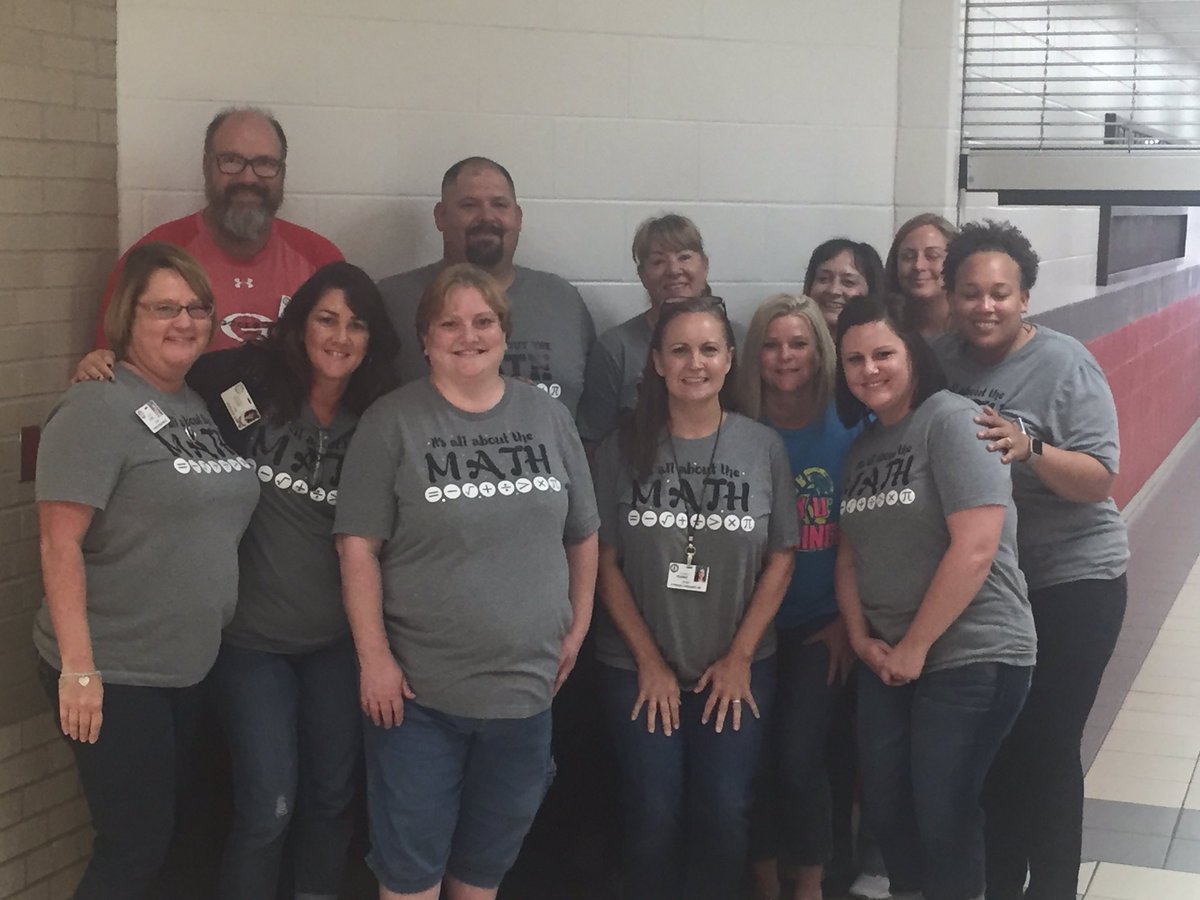dollywright80's tweet photo. Goodson Grizzlies finishing a great week of PD!  @cfisdmath  @goodsongms #cfisdpd4all #CFISDmath4all https://t.co/zz13hOLpcA