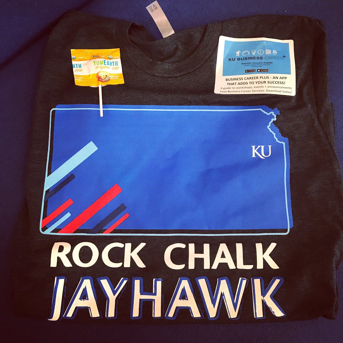Like <a href="/KUBusCareer/">KU Bus Career</a> on social media (Facebook, Twitter, Instagram) to get your FREE BCS tee (and 🍭) next Wednesday! 🙌🏻 <a href="/KUbschool/">KU Business</a>