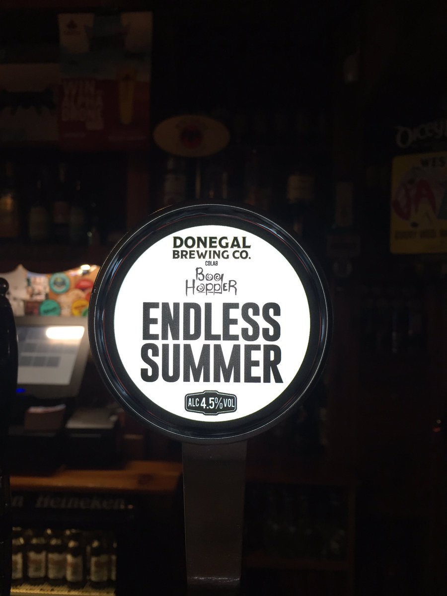 Diceys's tweet photo. collab @DonegalBrewing @BoghopperBrews Pale Ale new world hops Belgian yeast @BeoirFinder @IrishFoodGuide #donegalbeer #WildAtlanticWay https://t.co/pzR3NvpGHI