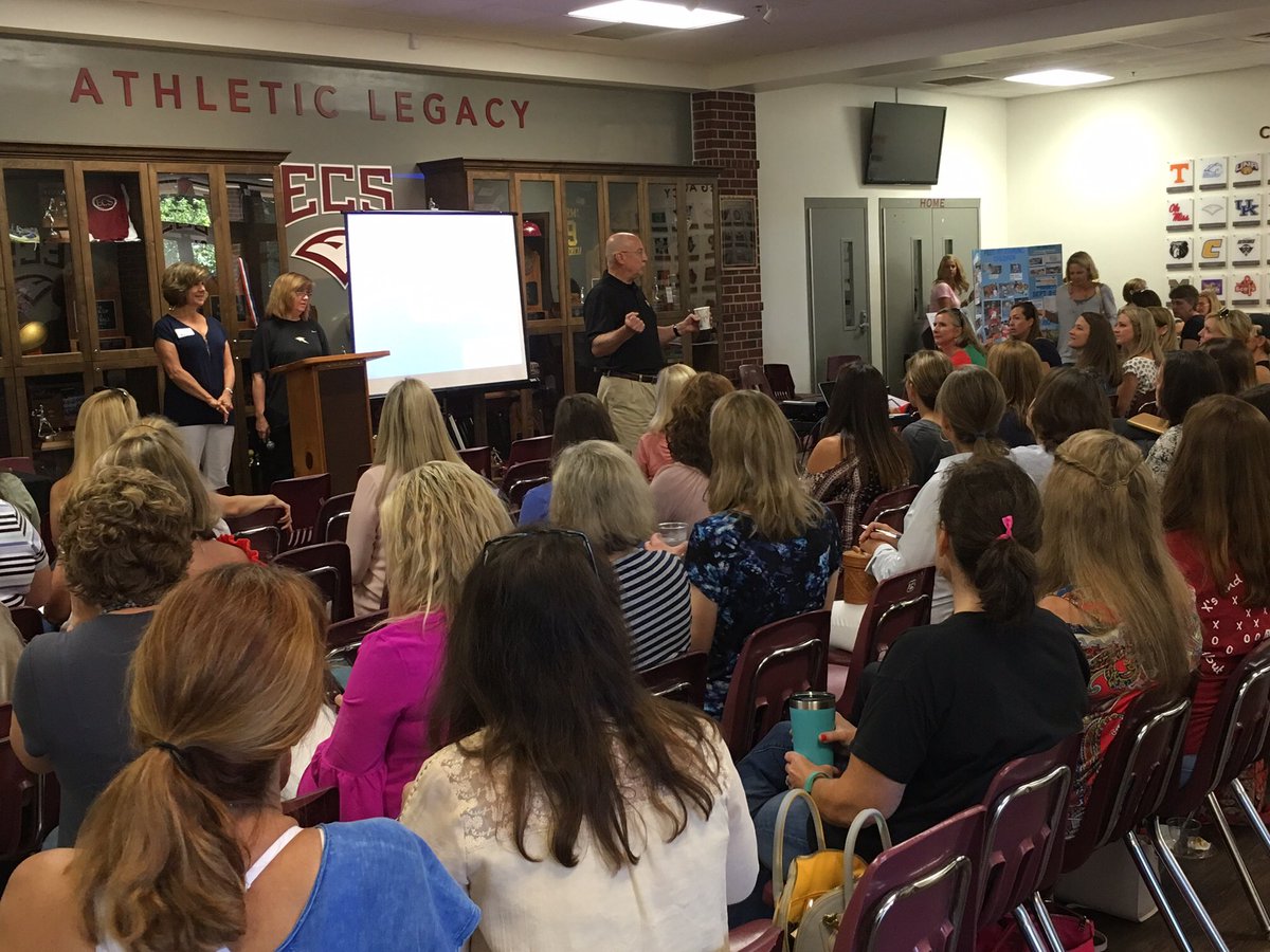 ecs_eagles's tweet photo. Today's meeting of our amazing #ShelbyFarmsPTF drew a great crowd ready to hear about ways to be involved in 2017-18! #abound #ecsservice https://t.co/sF11o3tmI7