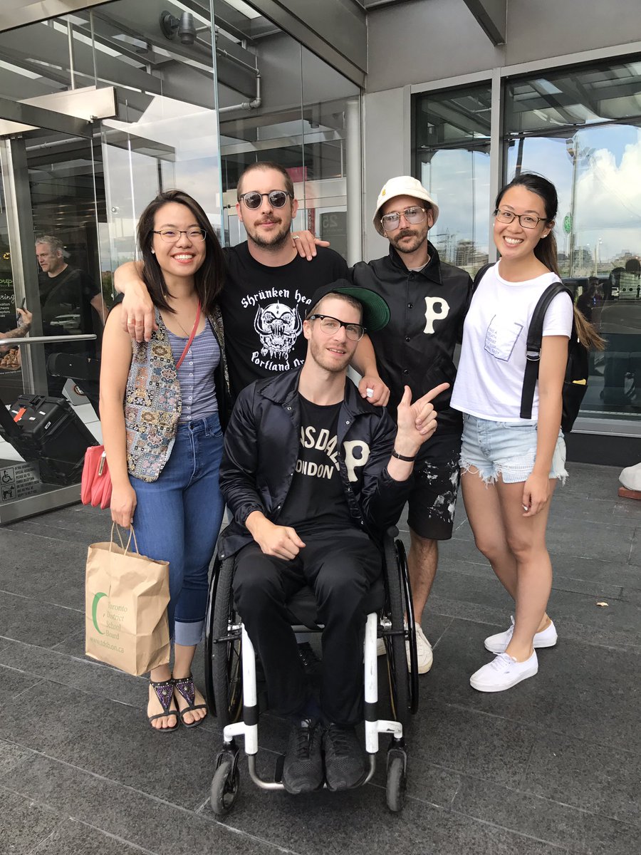 t4nee's tweet photo. @portugaltheman Was great meeting you guys! Thanks for taking the time to perform and chat! https://t.co/M3QLkHJiXr
