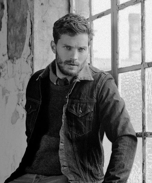 RoratoSilvia's tweet photo. #JamieDornan #Magnificent #Fabulous #ReallyPerfect https://t.co/iyrkKvlfPy