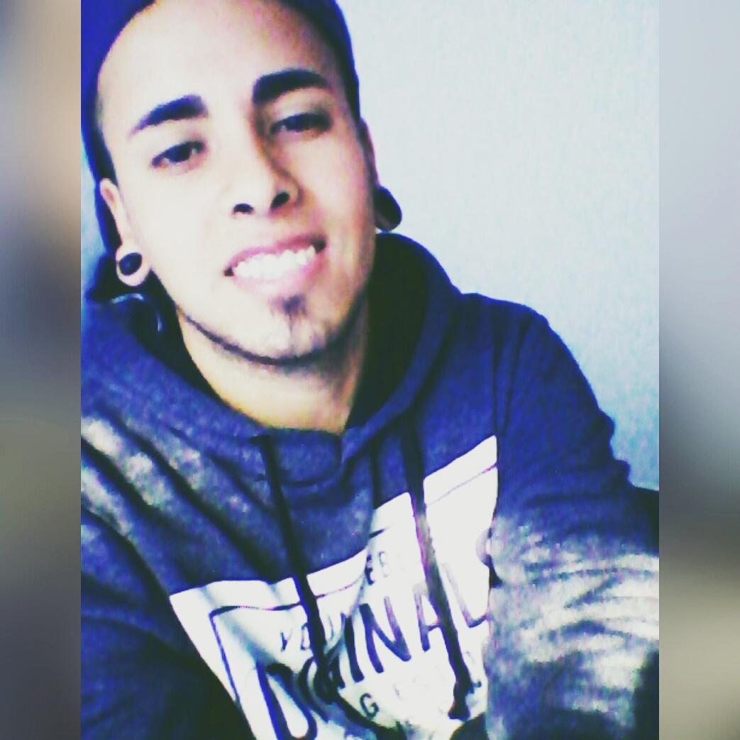 GonzalezChriis's tweet photo. pero beby si tu busco 🎵🎶 https://t.co/1y7JLsf3bA