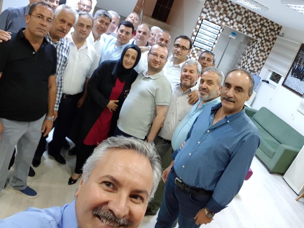 kepez belediye <a href="/HTutuncu/">Hakan TÜTÜNCÜ</a> ve Meclis üyelerimiz teşkılatın yanında Allah birliğimizi beraberliğimizi bozmasın..<a href="/Yusufiseri07/">Yusuf işeri</a>