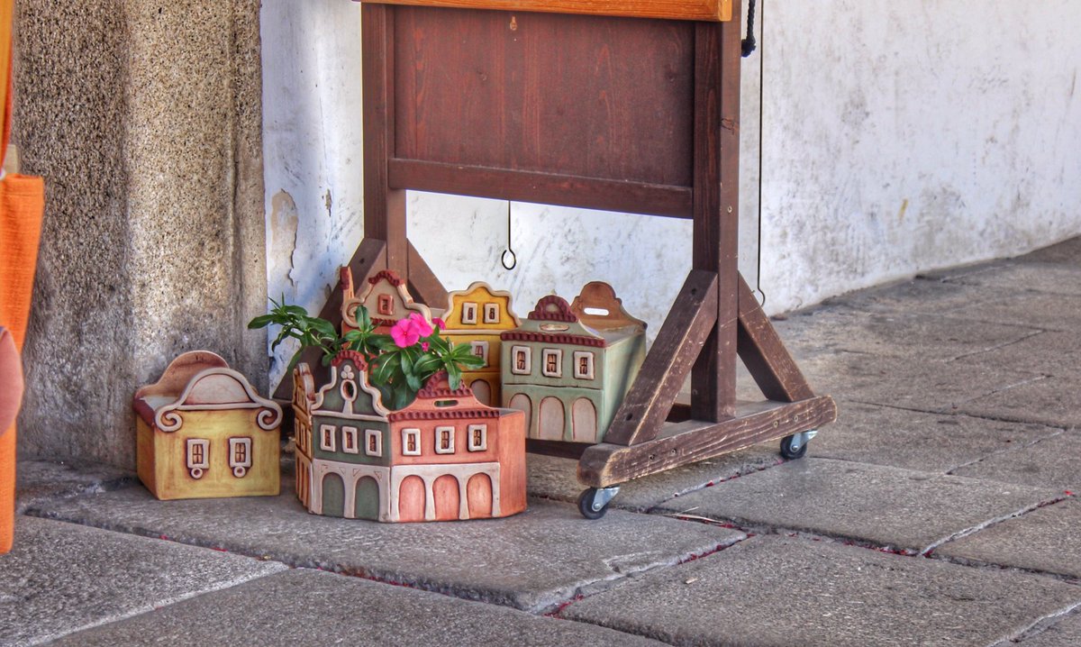 Travel with Awara Diaries 🌍 tweet media