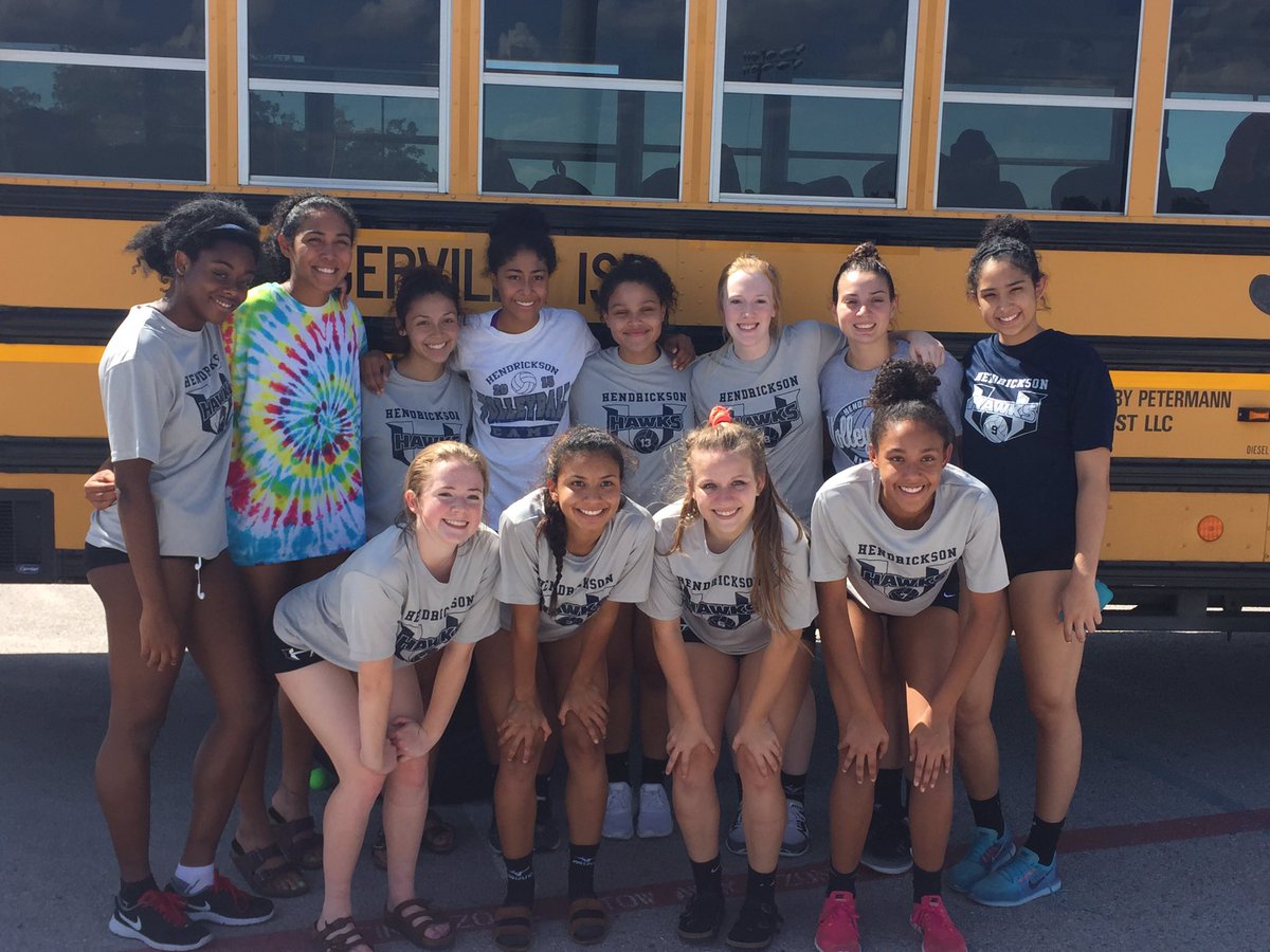 HHSHawkVball's tweet photo. 6-0 and didn't drop a set in 2 days! Way to go Hawks!! We play in Gold tmrw 11:30 at Bastrop HS. @HawkNationHHS https://t.co/BMvoHeR4K4