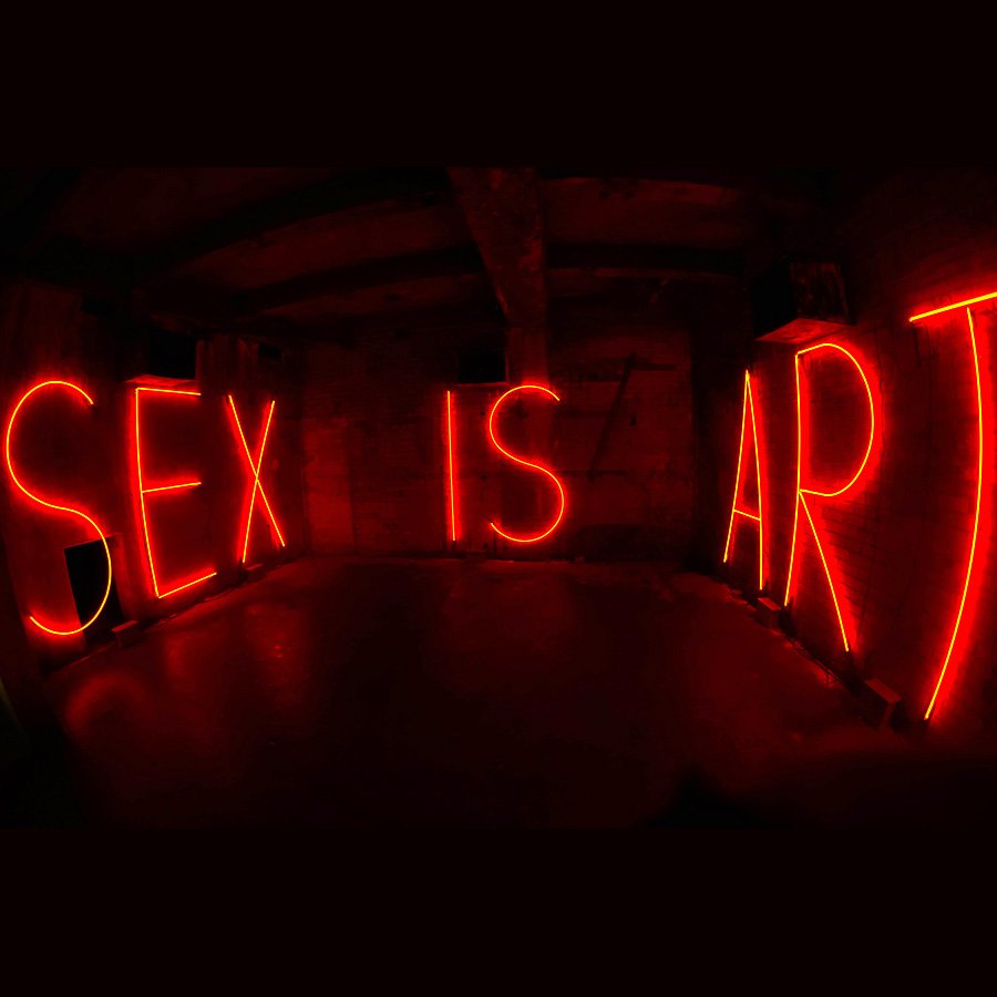 brookwaldorf's tweet photo. sex is art https://t.co/xkEdhqtdAe