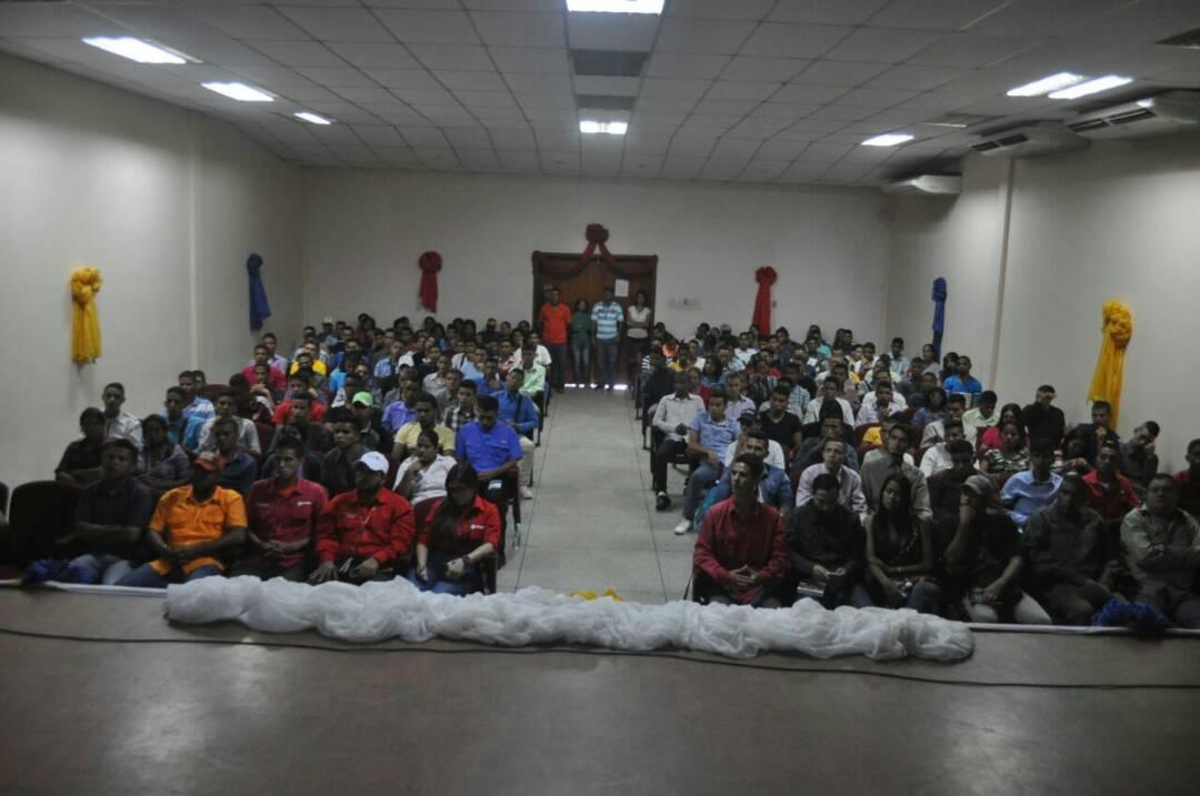GNBPLANCHAMBAJ's tweet photo. #EsNoticia Juventud de Monagas dijo presente #planchambajuvenil GNB @GNBesguarnaccli inicio preselección @GNBoficial @tuchambajuvenil https://t.co/TTe5PtCEJh