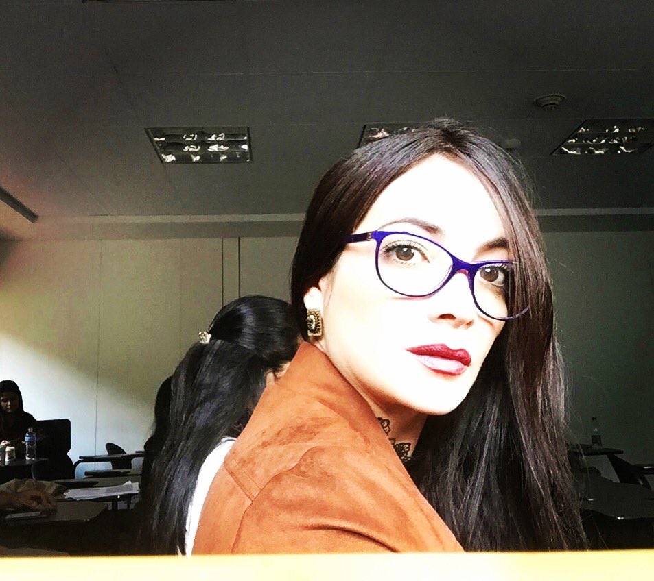 juliherrerap's tweet photo. #Inmersión @UExternado #ClassMode 4to Semestre. No es empezar, es continuar, avanzar ... seguir con la fe y la fuerza intactas. 🤓🌈📚 https://t.co/QUTJuosA04