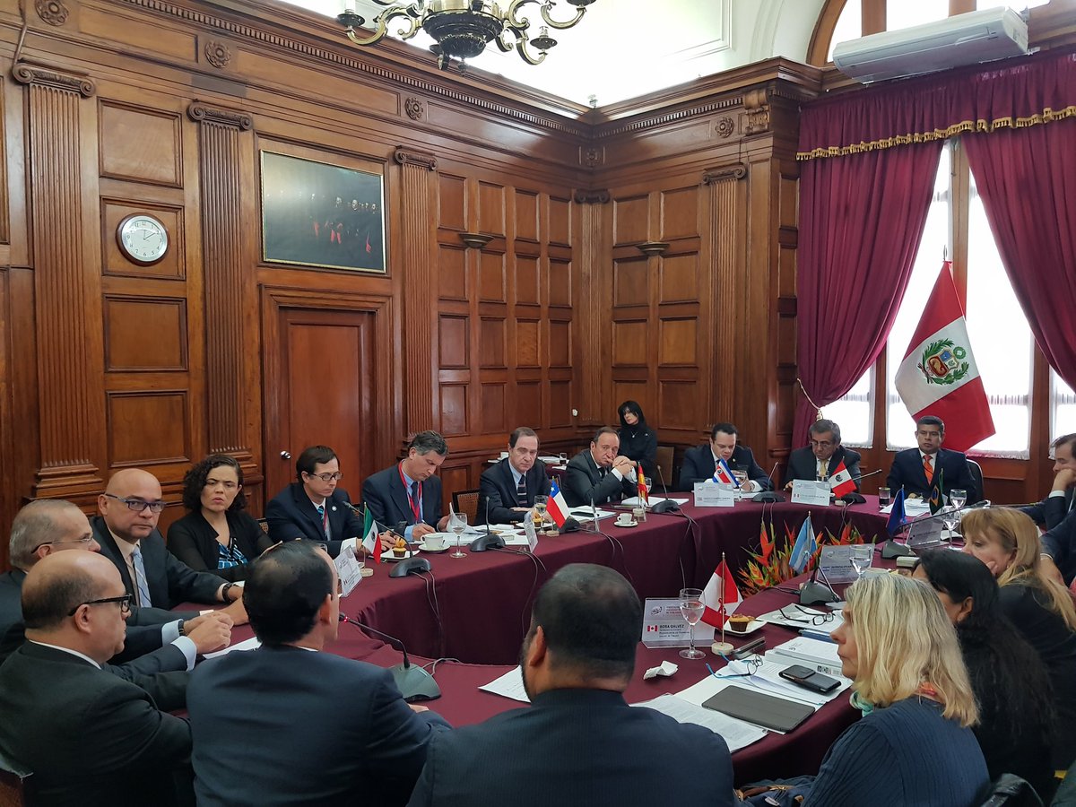 Mi intervención en la reunion de presidentes de parlamentos en Lima Perú, aprobada resolución d no reconocimiento de la ANC