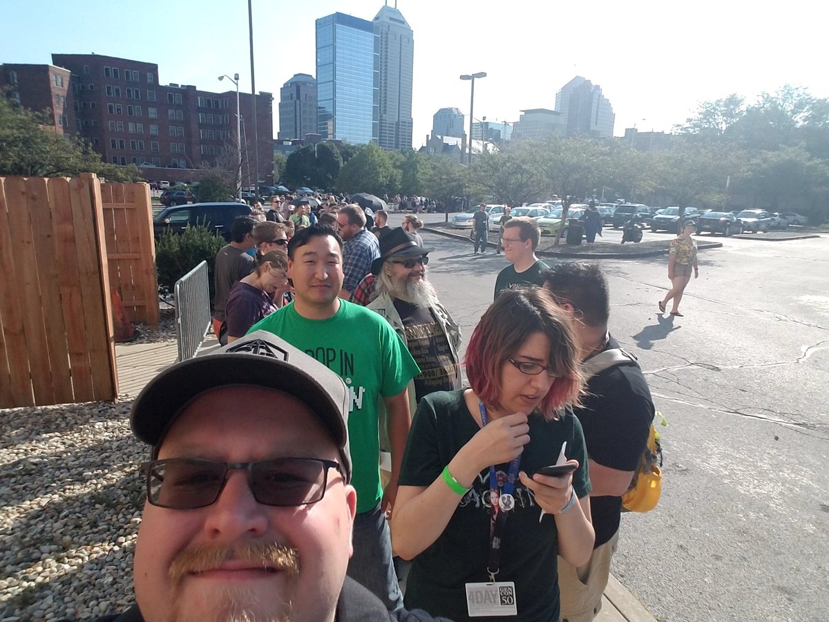 Panoramic_Panda's tweet photo. All ready for the show! #VIP #CriticalRole #LarkinWatch #WheresLarkin https://t.co/71Iz1WzcbP