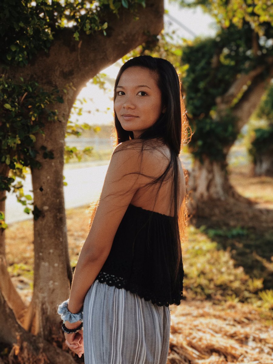 arianalohaa's tweet photo. shook #iphone7quality????? https://t.co/2j8QXqXPW4