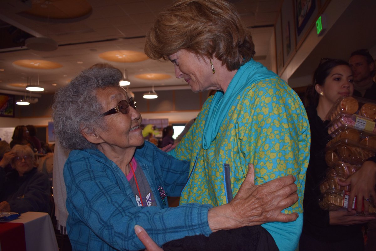 lisamurkowski's tweet image. Happy to celebrate the completion of the TERRA network w/ @GCIAK &amp;amp; others in Bethel -providing Alaskans the internet services they need.