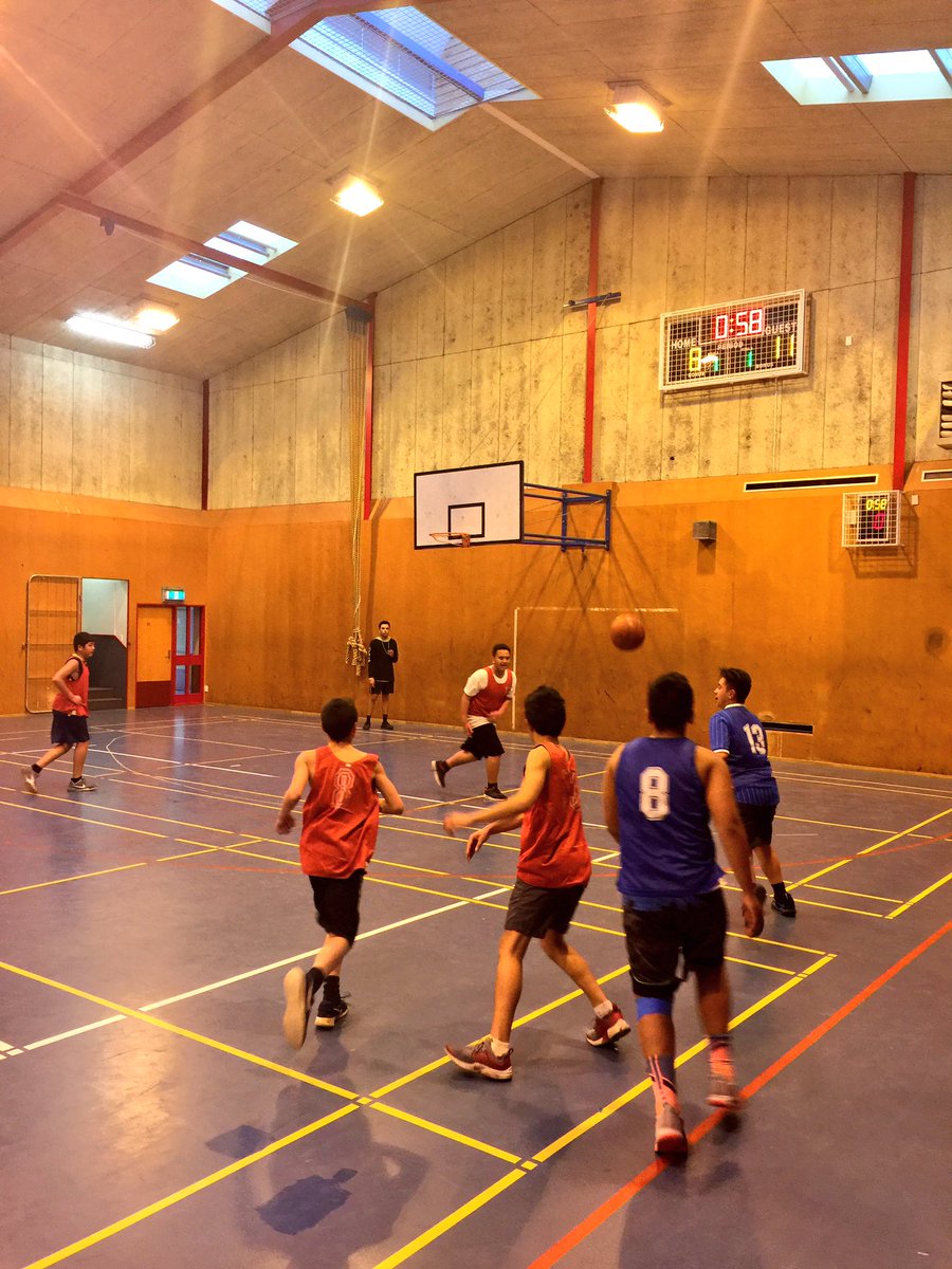 hatopaora's tweet photo. Delaney 58 v Ropata 54 (Yr 9 teams had to play off 4 the 1st &amp; 2nd place in the comps 1st round 4 their grade). He rawe te whakataetae. https://t.co/VMctZOUakJ