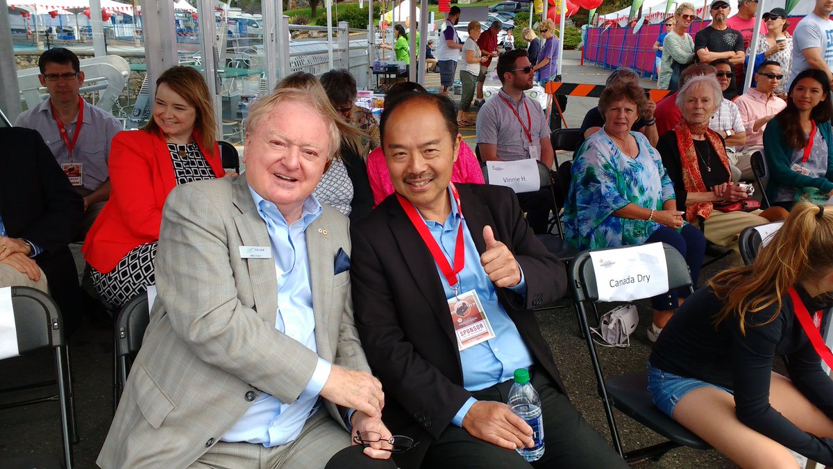 Ida_Chong's tweet photo. sponsors 4 @VictoriaDragon #VDBF2017 include @FairwayMarket @Coast_Capital @canadadrycanada https://t.co/bzU5cZu5By
