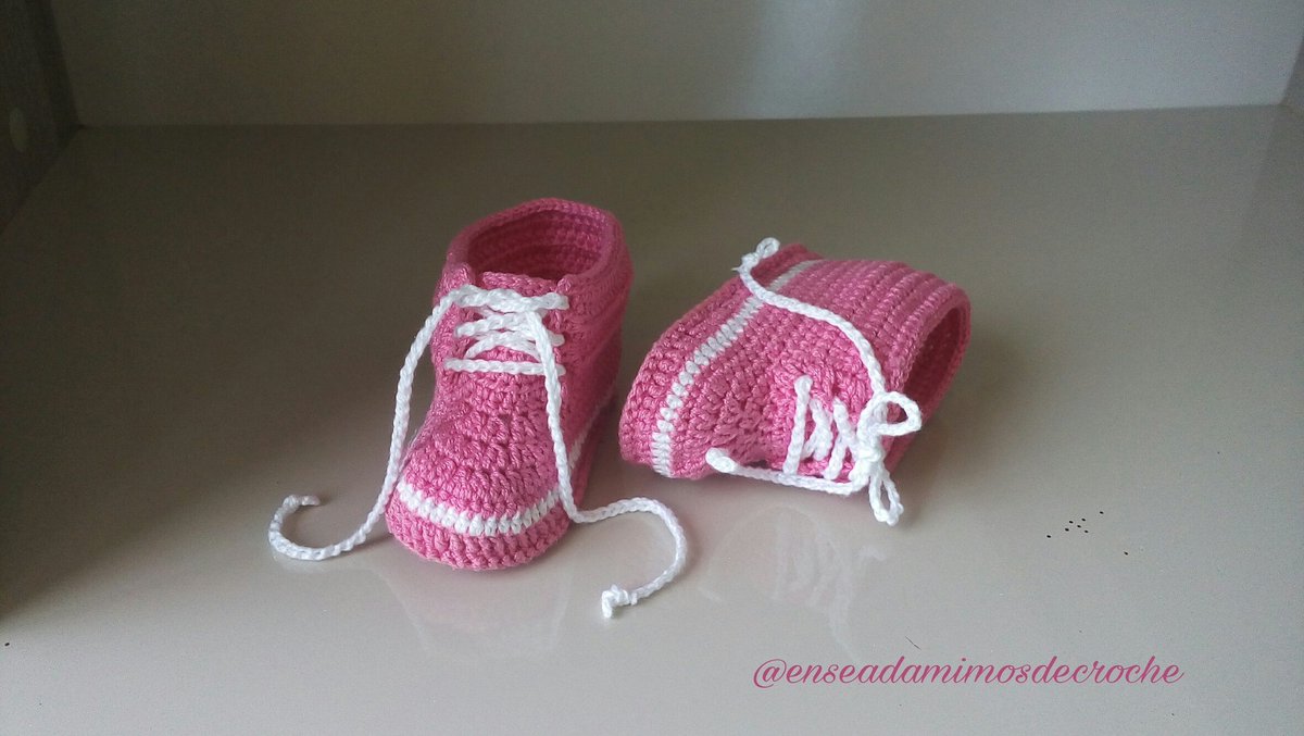 tenis de croche cano longo