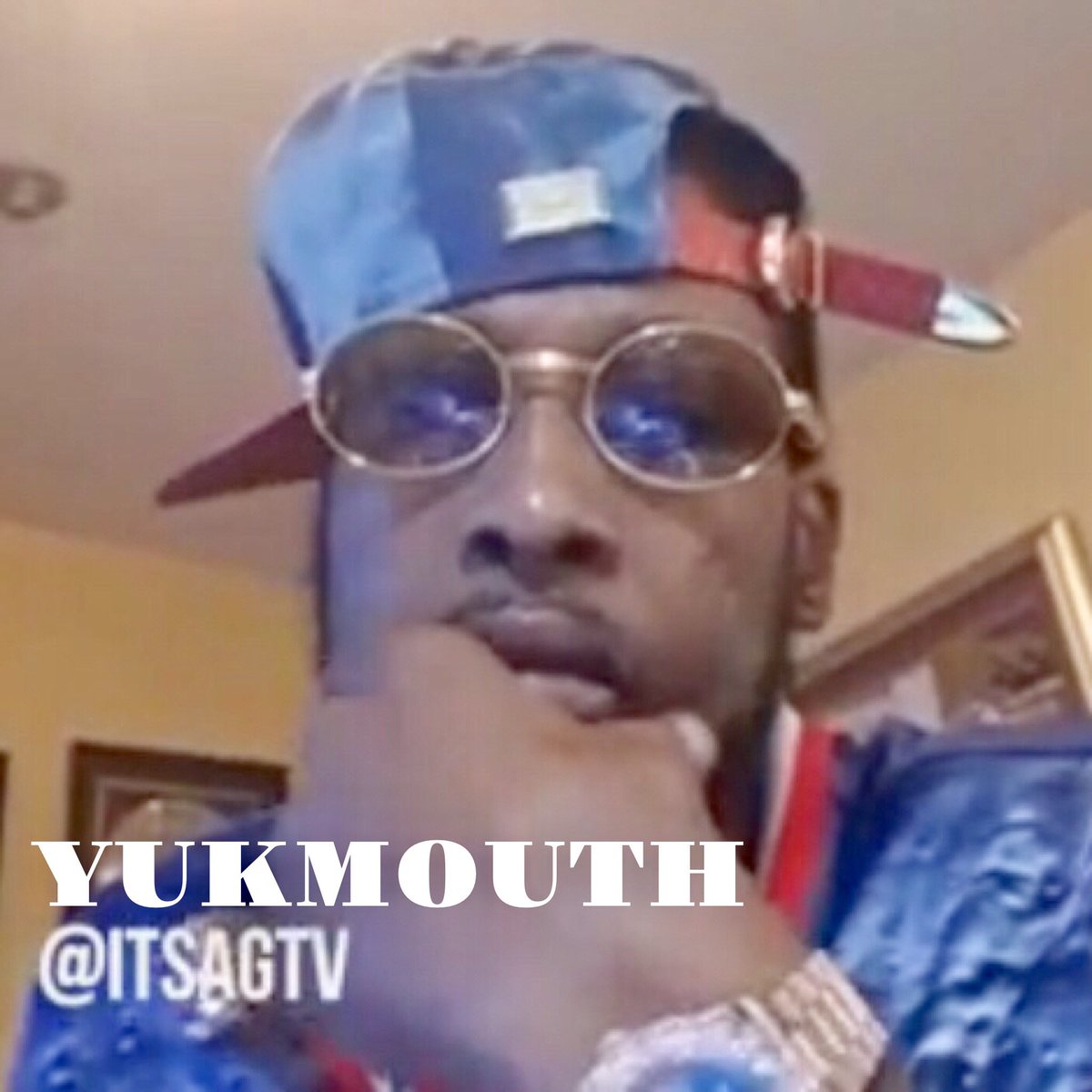 CapitalGainsCo's tweet image. 🎵 The man who gave us "I Got 5 On It" #Yukmouth is #Capitalizing on it Billboard Top 10 Hitmaker w/ #CapitalGainsCo classic cap @ITSAGTV