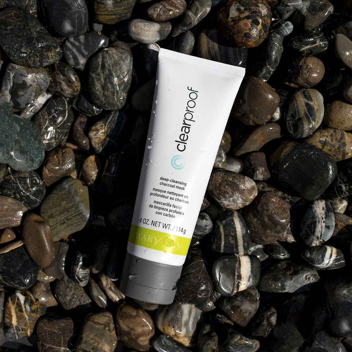 ageldred's tweet photo. I’m on board with the charcoal masking beauty trend! Did you know? Charcoal is a powerful ingredient that can bind up to double its weigh... https://t.co/ovmqWcnSd4