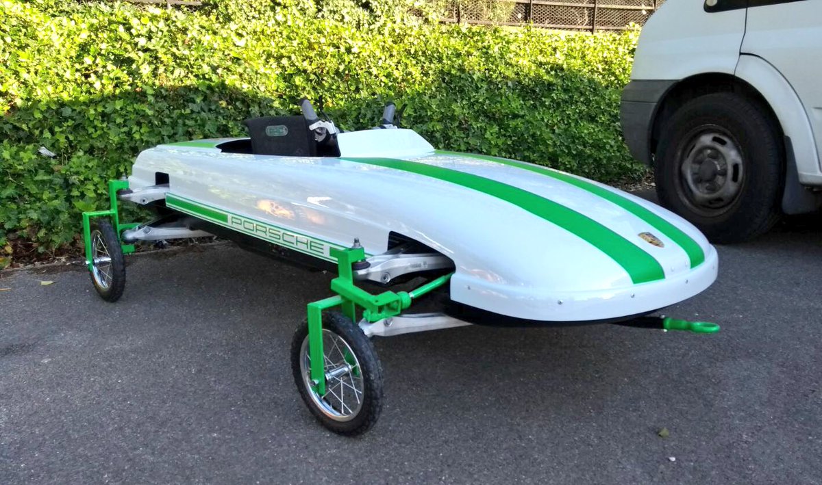 chris__warwick's tweet photo. Today is race day!

Final preparations begin for the @PorscheRetail #CentralOperations team.

#RoyalBerkshireHospital #Charity #SoapBoxRace https://t.co/HXBdtq9YUO