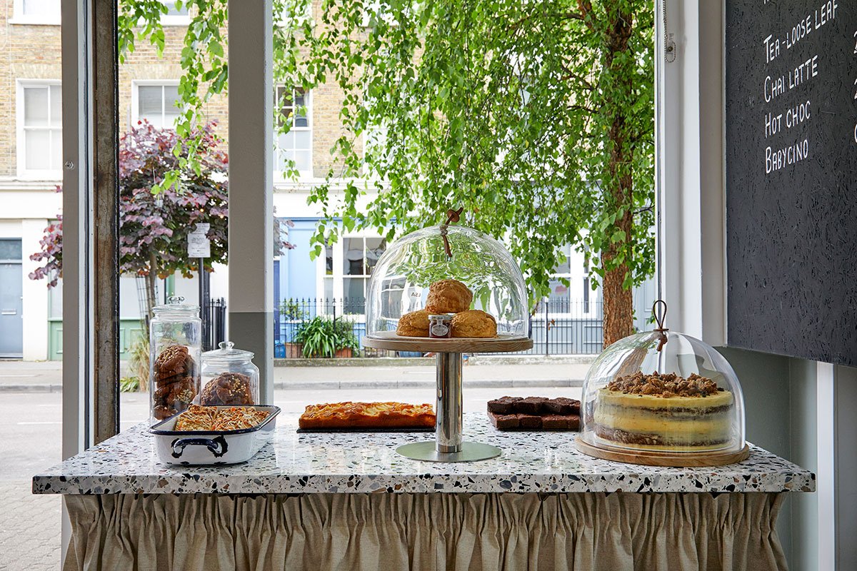 Cafe now open 7 days a week! Come along for your cinnamon bun /bread /cake fix! 📸: <a href="/AnnaIsTweeting_/">Anna Stathaki</a> Design by <a href="/ninaandcodesign/">Nina+Co</a> #cake #cafe