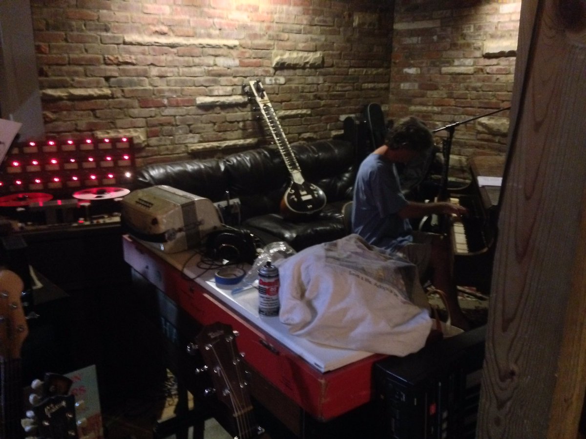 Reese warming up the first day of recording "Meta"