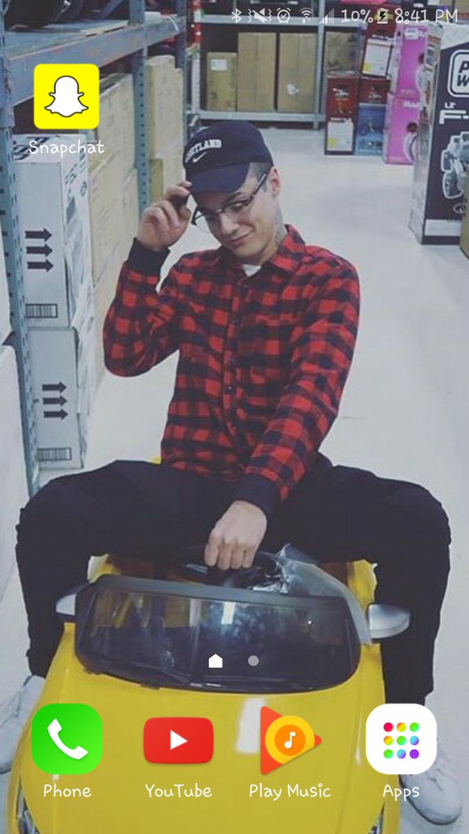LittyLore's tweet photo. My screen savers 
@Its_Ricco_tho https://t.co/qshbZvEW8b