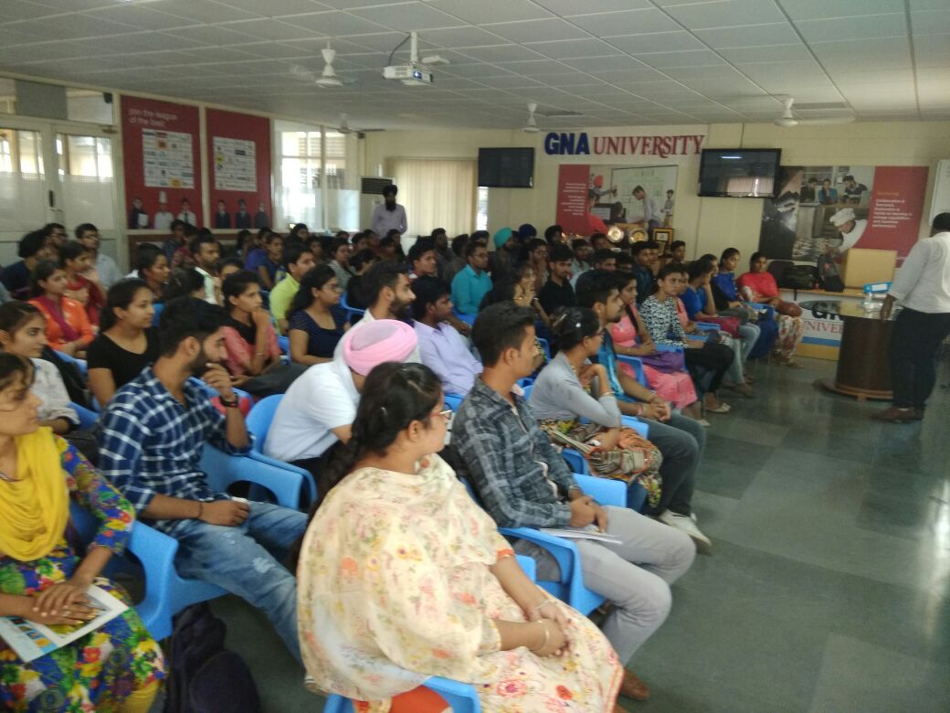 Indovision_S's tweet photo. Another Orientation session at GNA University
#Orientation
#2session
#GNAuniversity
#Indovisionservices https://t.co/C1b0M1RSXC