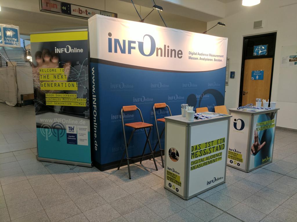 INFOnlineGmbH's tweet photo. So, Aufbau abgeschlossen. Es kann los gehen. Wir sind startbereit @froscon :-)
#froscon #FrOSCon12 #infonline #messestand https://t.co/3CrjcIO8V3