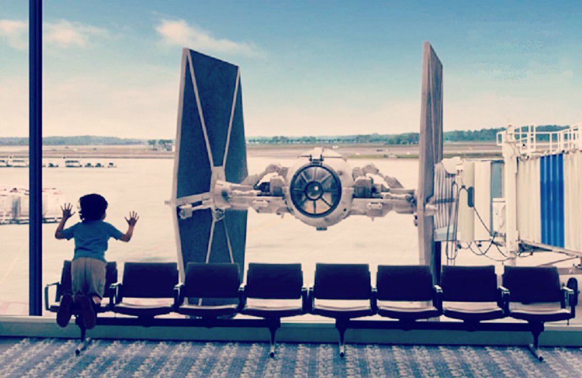 Creativmonkey1's tweet image. Les vacances à Tatooine ce sont bien passées maintenant il faut rentrer #starwars #tatooine #creativmonkey