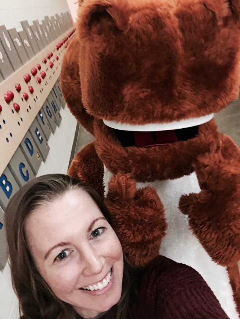 thegoodread's tweet photo. Carroll Colts are ready for school! #carrollcolts https://t.co/Twq6i8aqLD