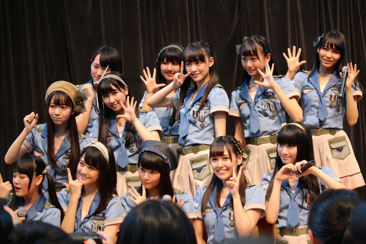 girigiri5963's tweet photo. =LOVE イコールラブ
大阪ツイン21
ミニライブ&握手会
ver.I 集合
#イコラブ
#代アニ
#ggshot https://t.co/d64bVjgToq