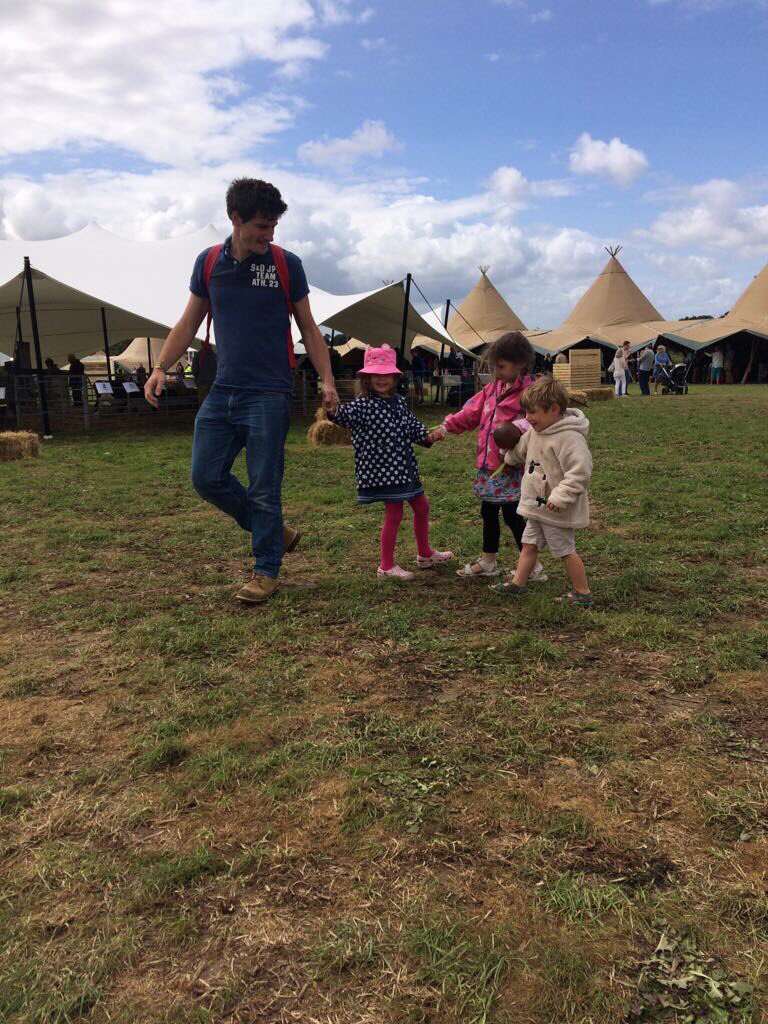 markbennettart's tweet photo. #waitrosefestival https://t.co/vGhiLG6dbT
