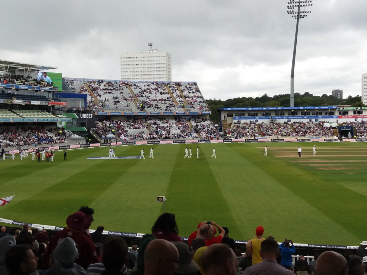 ClentCC's tweet photo. View from Edgbaston this afternoon https://t.co/5JmVMrDKkU